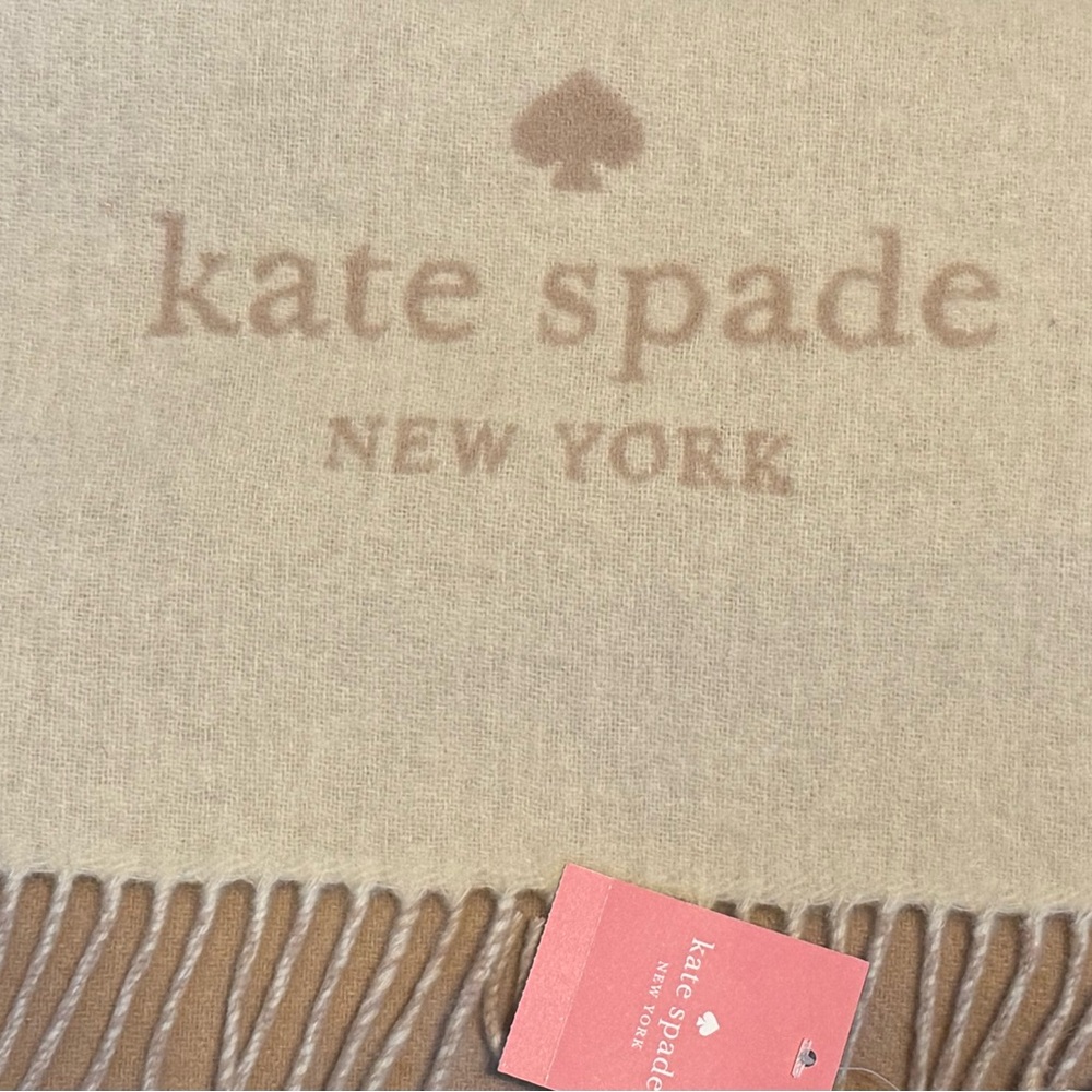 Kate Spade Oblong wool/cashmere scarf new with tag - Picture 7 of 8